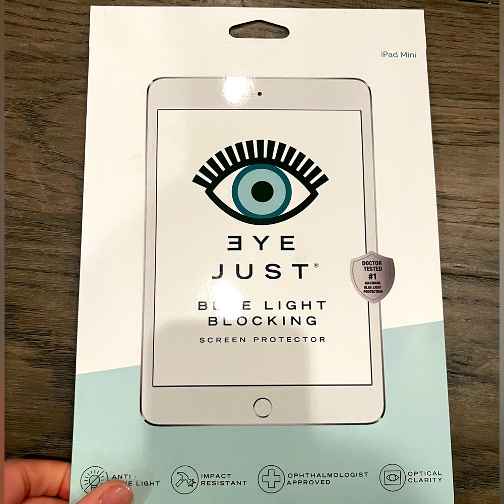 EyeJust iPad blue light screen protector